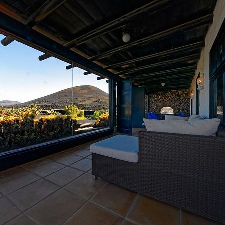 Luxe Ecovilla Listan Uga Εξωτερικό φωτογραφία